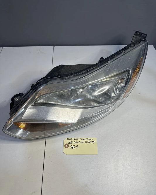 Ford Focus Left Driver Lh Side Headlight OEM 2142M DG1 2012 2013 2014