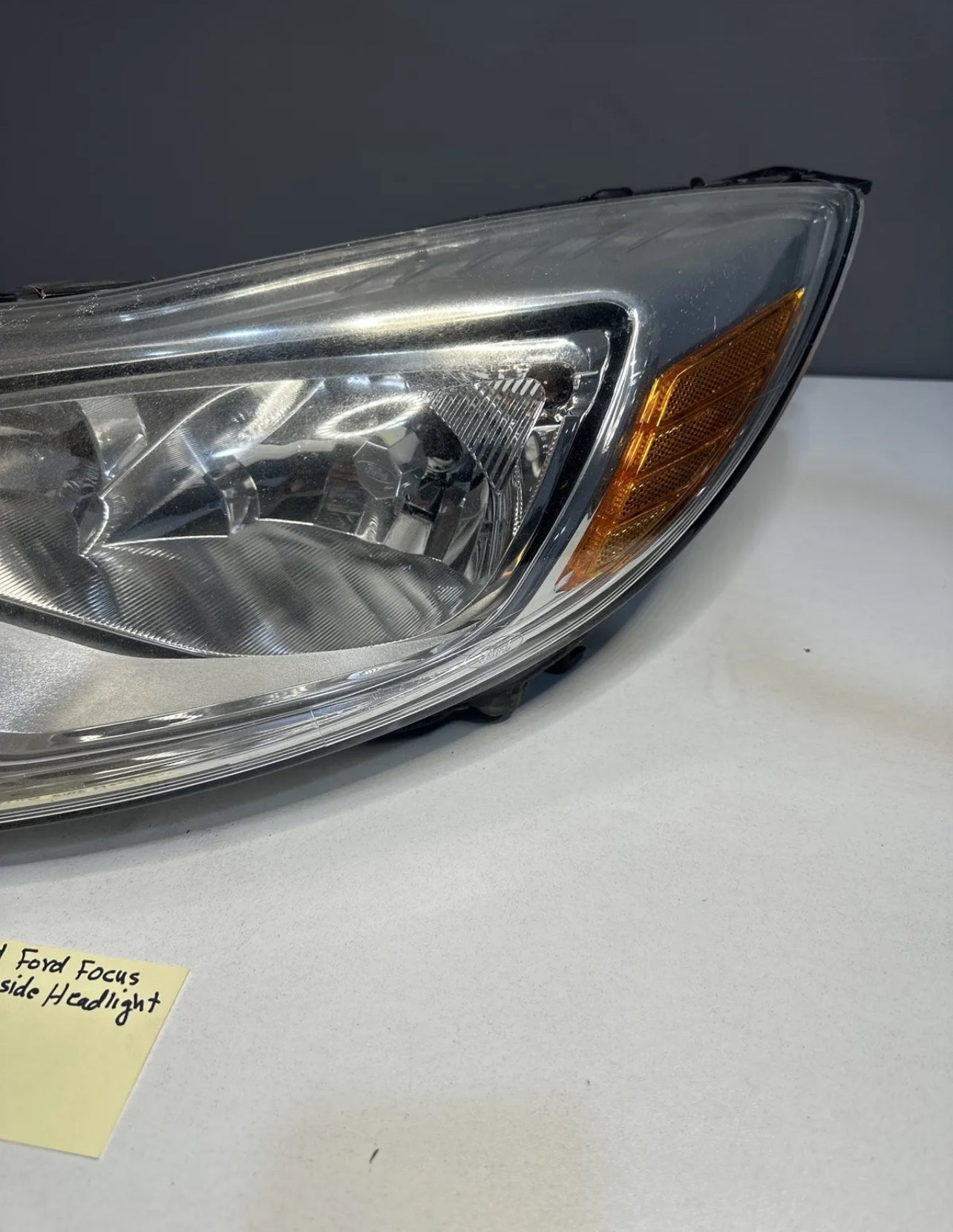 Ford Focus Left Driver Lh Side Headlight OEM 2142M DG1 2012 2013 2014